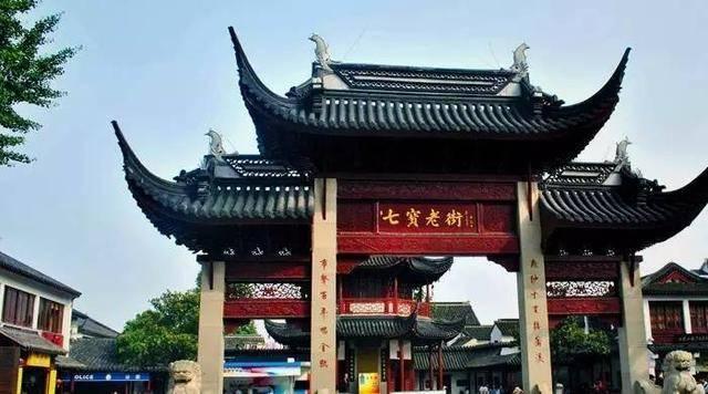 闺蜜的时尚对决